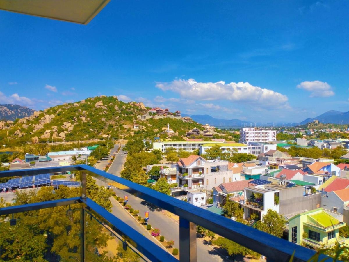 Hotel KháCh SạN Sunrise Ninh ThuạN Phan Rang Exterior foto