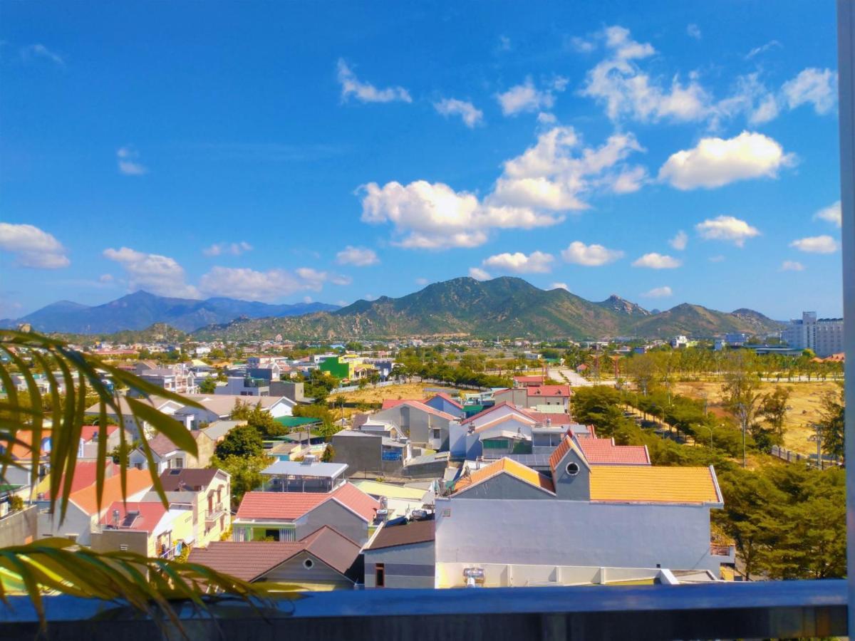 Hotel KháCh SạN Sunrise Ninh ThuạN Phan Rang Exterior foto