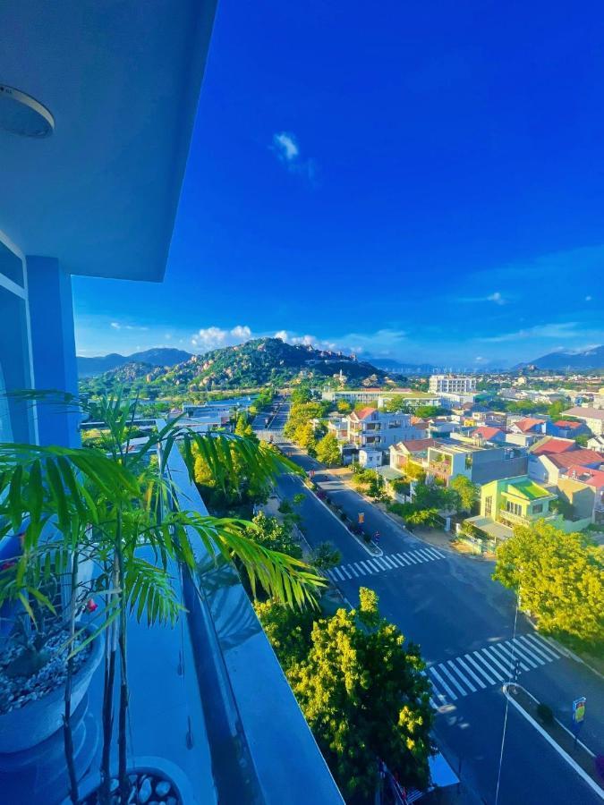 Hotel KháCh SạN Sunrise Ninh ThuạN Phan Rang Exterior foto